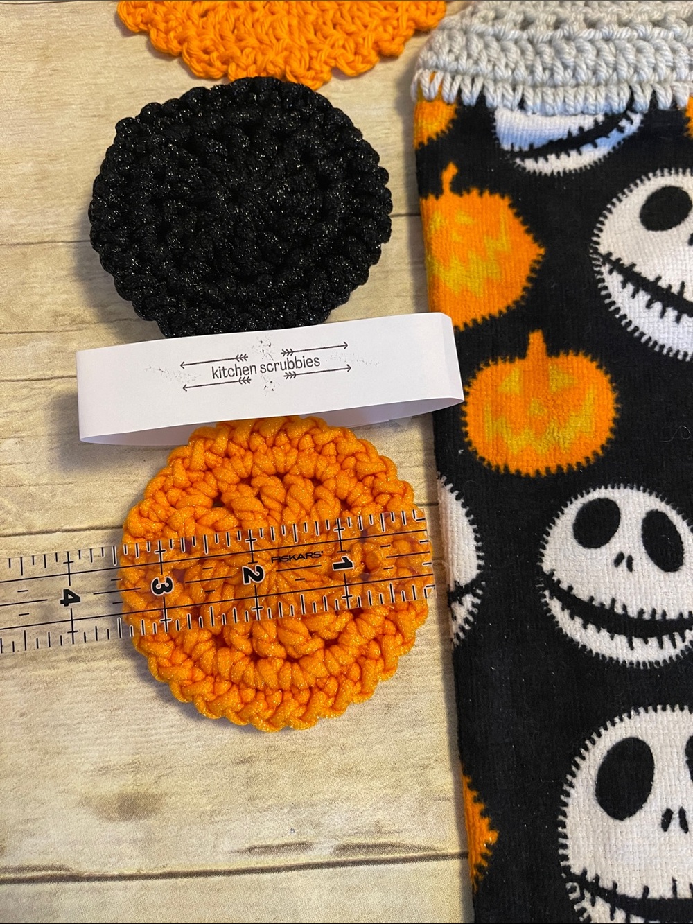 7 Piece Bundle Halloween Kitchen & More Black & Orange - Picture 15 of 15